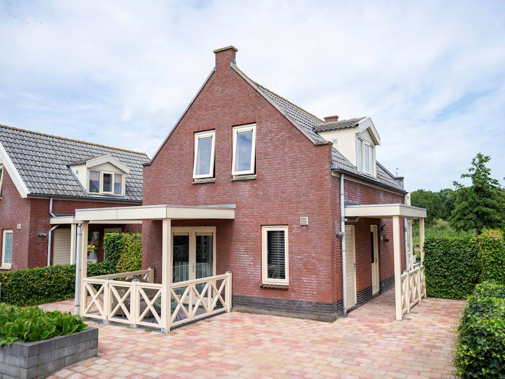 Bungalow in Simonshaven in Zuid-Holland via Landal.nl