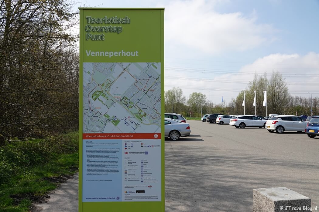 Toeristisch Overstap Punt Venneperhout tijdens mijn wandeling van de Olmenhorstroute van Wandelnetwerk Noord-Holland