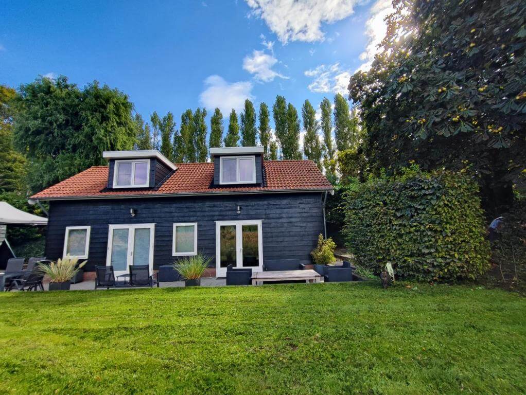 Lodge in Dinteloord in Noord-Brabant via Booking.com