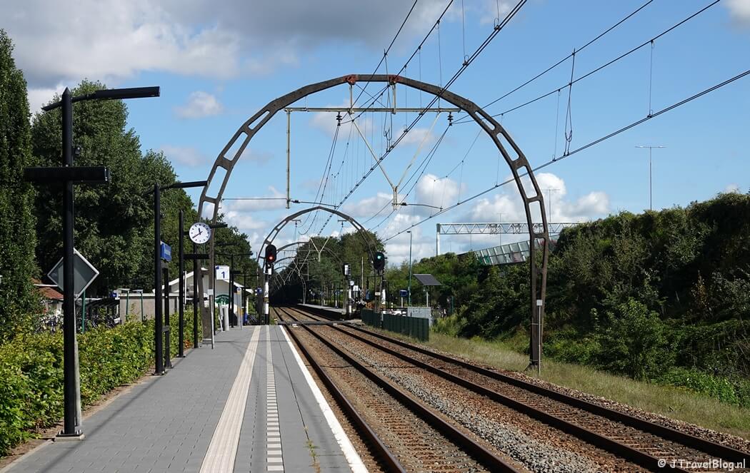 Station Hollandsche Rading tijdens de 2e etappe van het Voetstappenpad