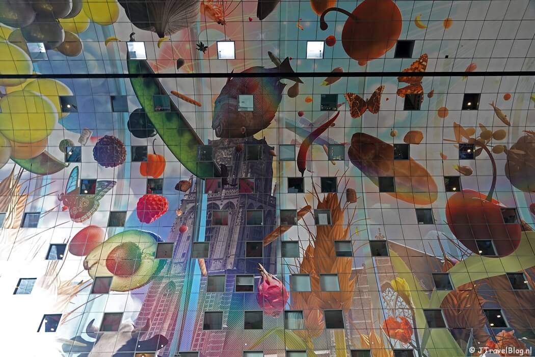 De Markthal tijdens mijn Food, Fashion & Design wandeling in Rotterdam