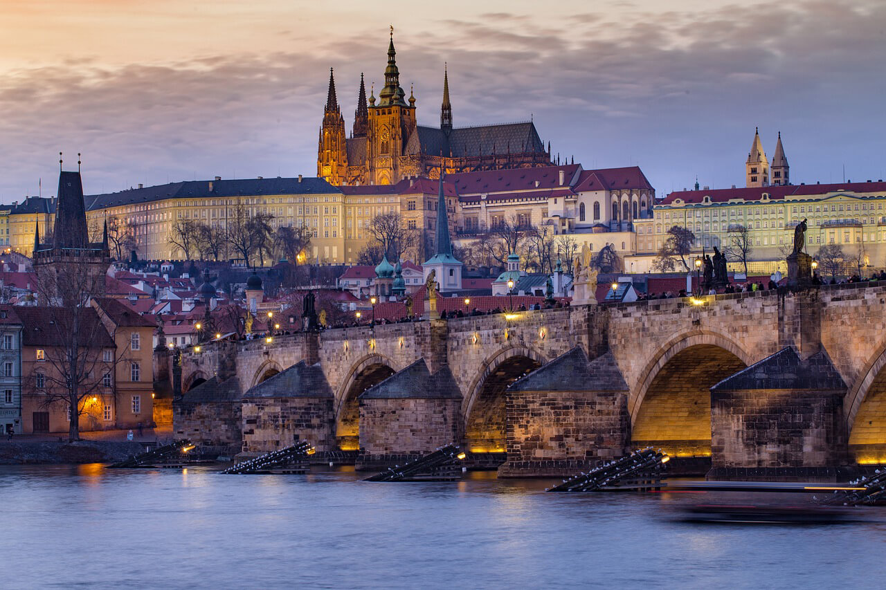 Praag, nr. 8 op Lonely Planets Best in Travel 2024 : steden