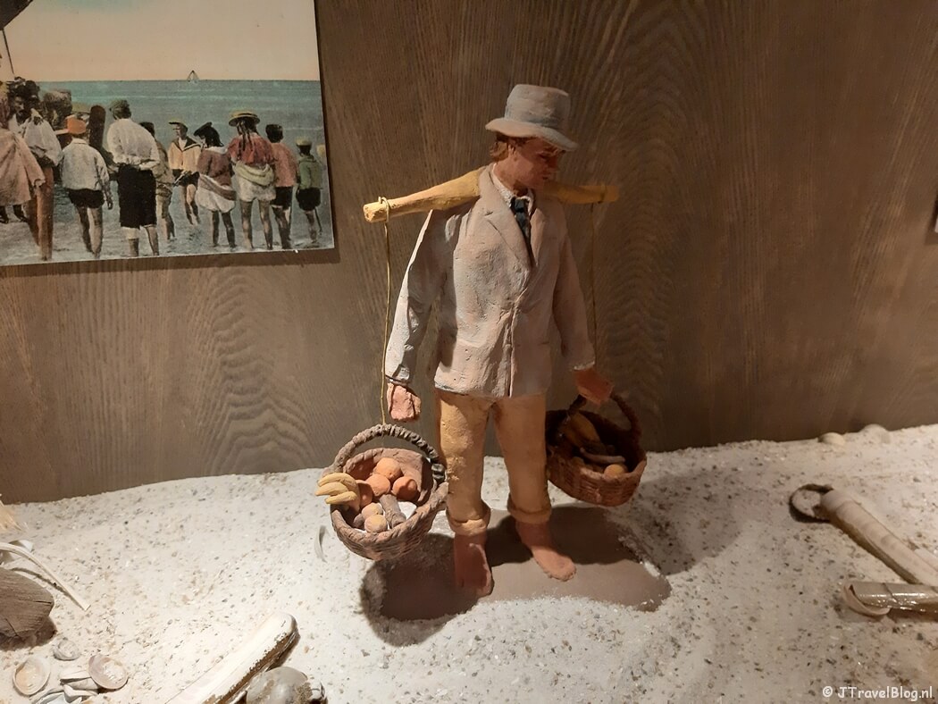 Wonderkamer in het Zandvoorts Museum in Zandvoort