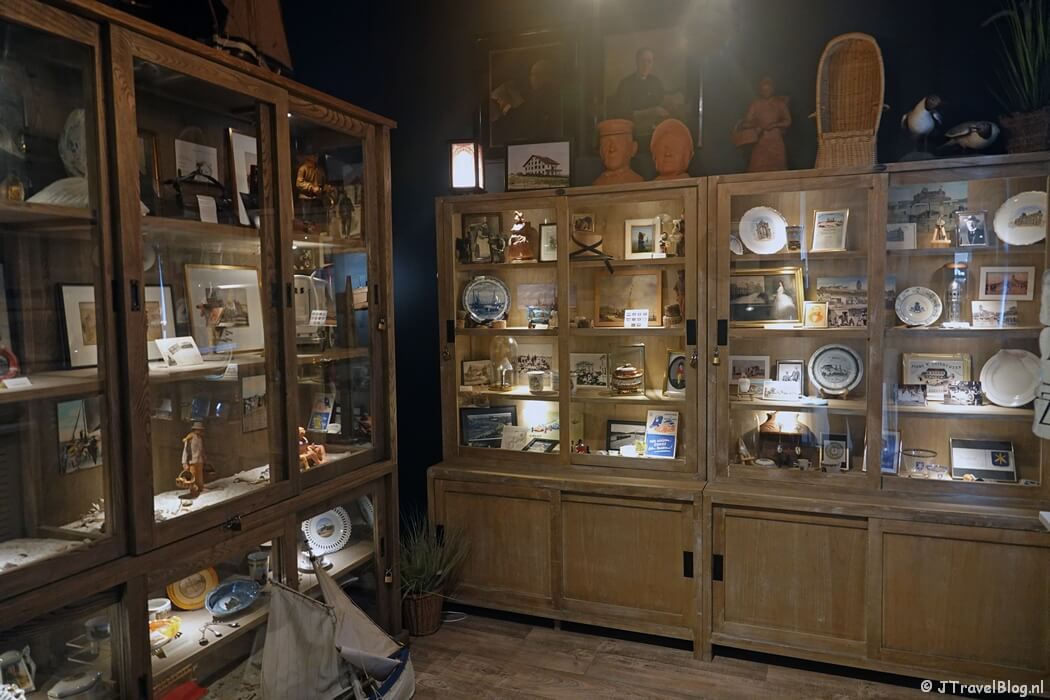Wonderkamer in het Zandvoorts Museum in Zandvoort