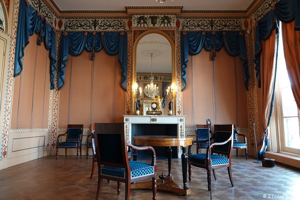 Fotoblog met blauwe foto's: Huis Barnaart in Haarlem