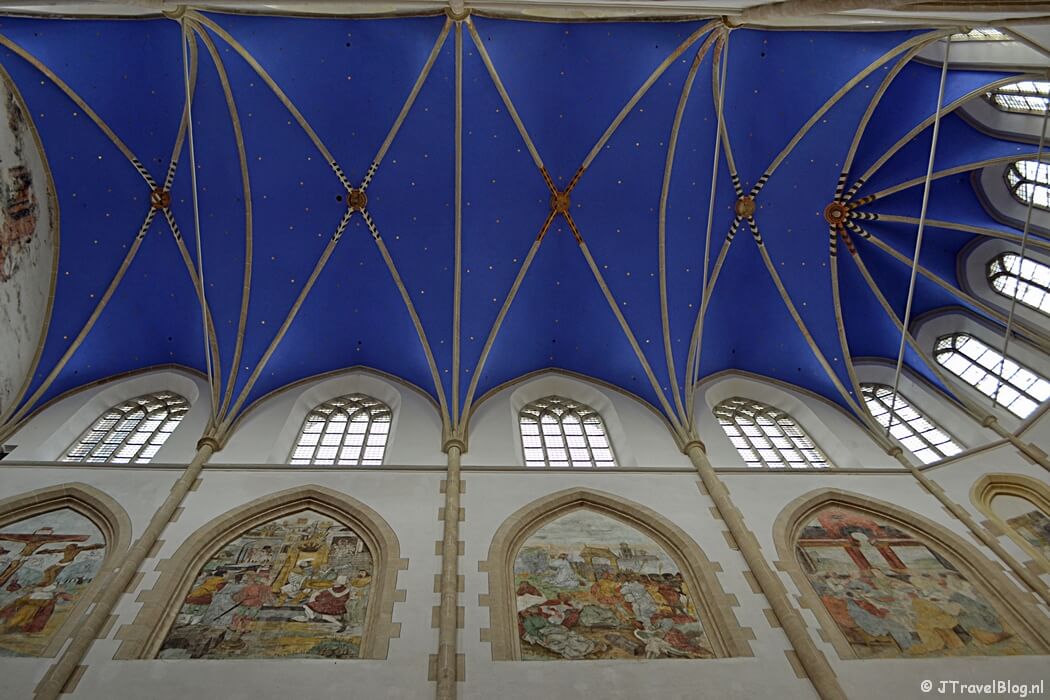 Fotoblog met blauwe foto's: Martinikerk in Groningen