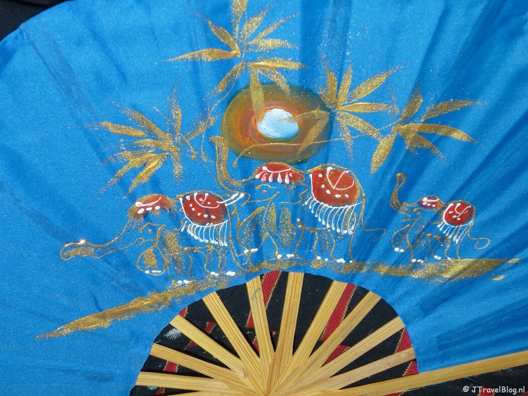 Fotoblog met blauwe foto's: Bo Sang/Thailand