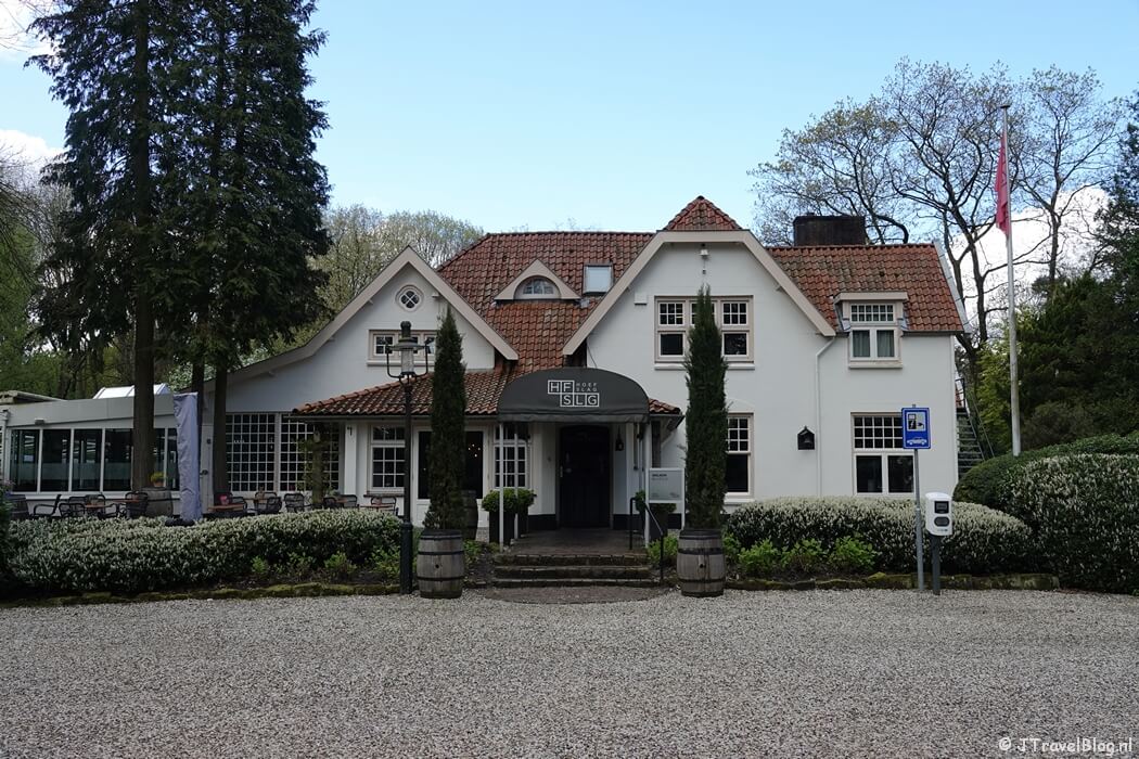 Horecagelegenheid HFSLG tijdens mijn wandeling van de 5e etappe van de oudste wandelroute van Nederland van Den Dolder naar Zeist