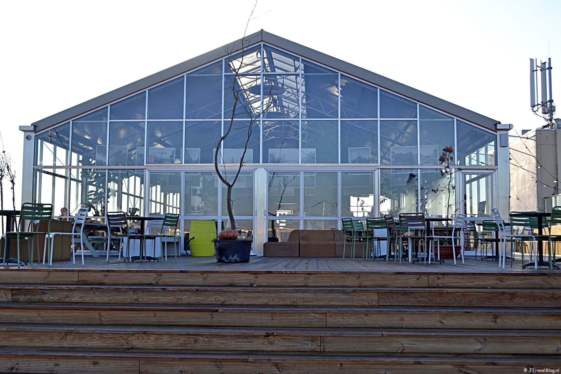 In de spotlights : DeDAKKAS in Haarlem