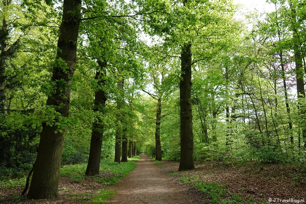 Hoog Beek en Royen in Zeist tijdens mijn wandeling van de 6e etappe van de oudste wandelroute van Nederland van Zeist naar Maarn