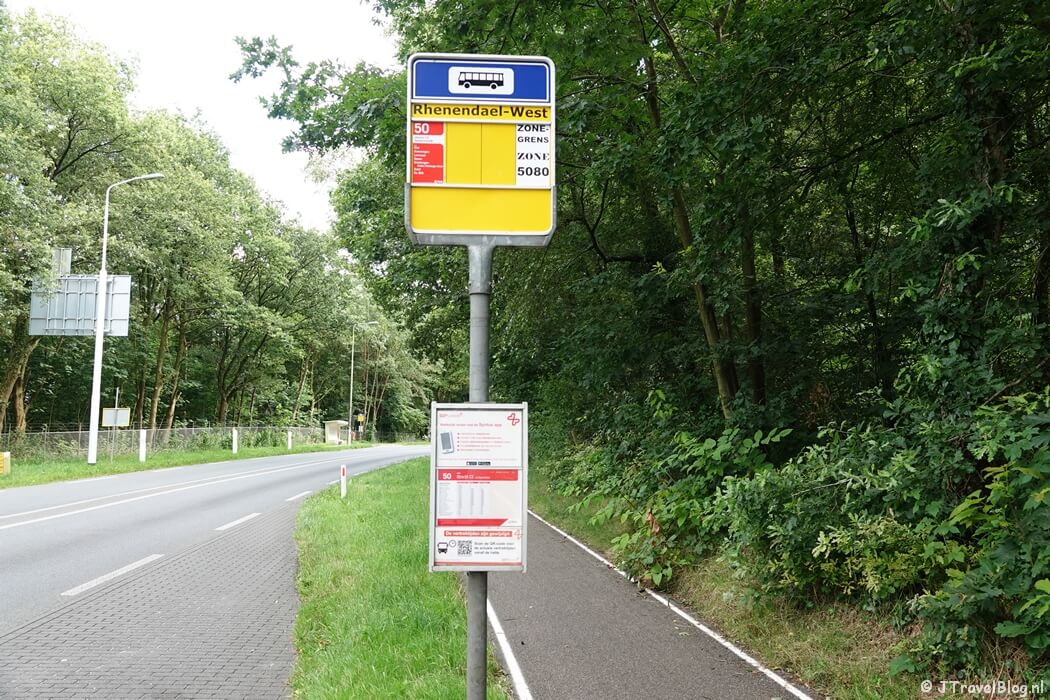 Bushalte Rhenendael-West tijdens mijn wandeling van de 9e etappe van de oudste wandelroute van Nederland van Leersum naar Elst