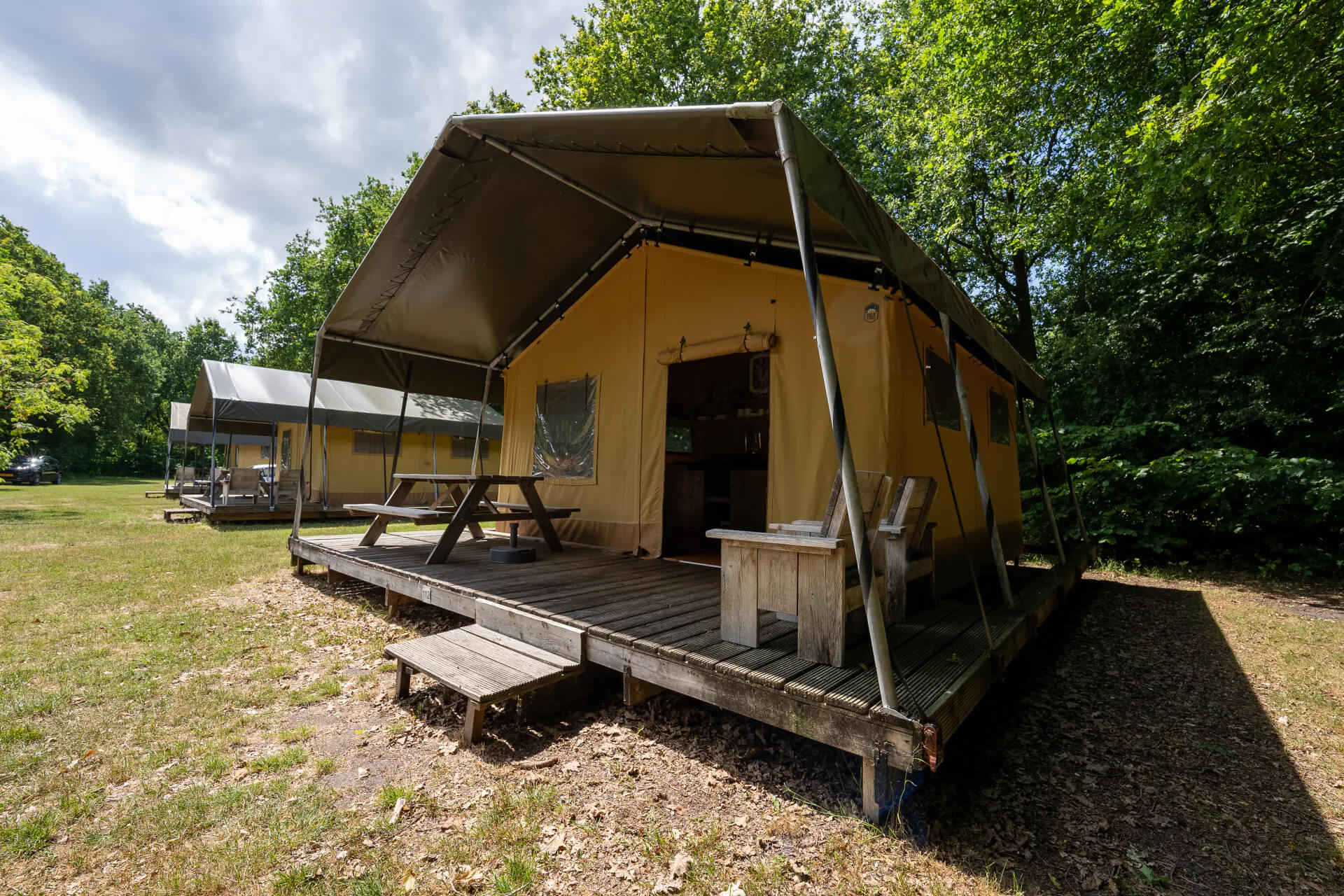 Overnachten in een tipitent of op een glamping : een safaritent in Borger – Drenthe