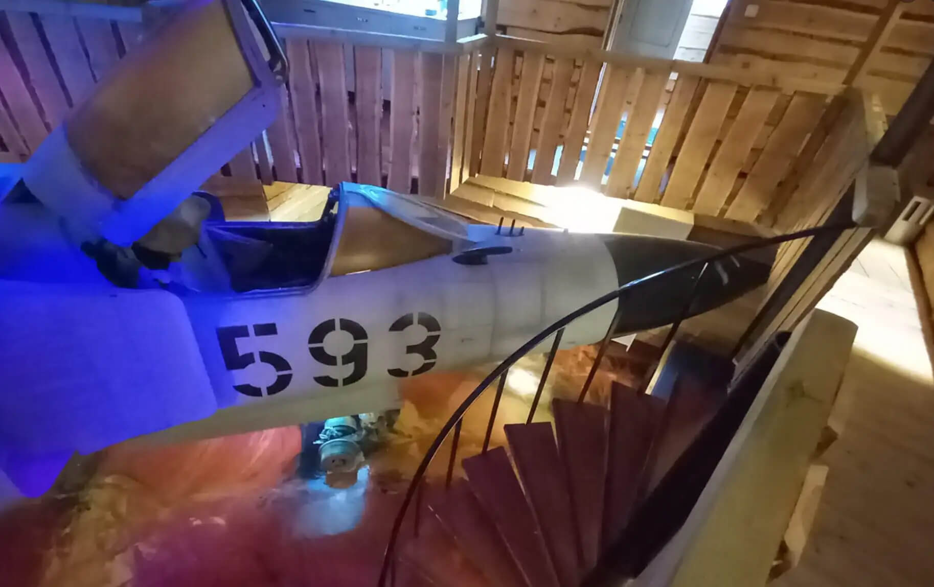 Overnachten in een vliegtuig in Nederland : Straaljager in Hollandse Kroon - Noord-Holland