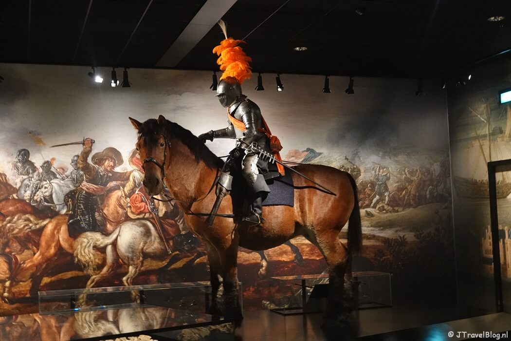 Ridder te paard in het Nationaal Militair Museum in Soesterberg