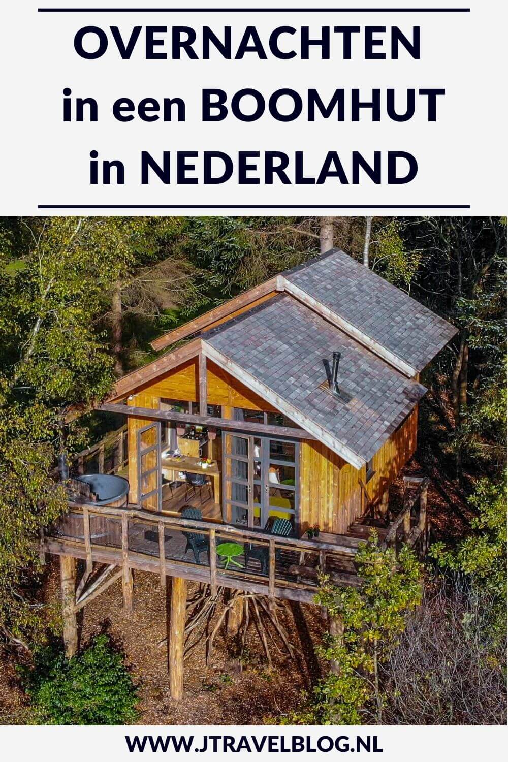 Bij een boomhutovernachting verblijf je in een van hout gemaakte accommodatie die boven de grond tussen de bomen is gebouwd. In deze blog heb ik een aantal boomhutten in Nederland waar je kunt overnachten op een rijtje gezet. #boomhut #accommodatie #jtravelblog #jtravel