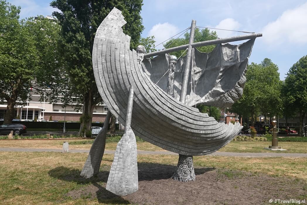 Kunstwerk van Jean-Marie Appriou (nr. 17) tijdens ARTZUID 2025 in Amsterdam