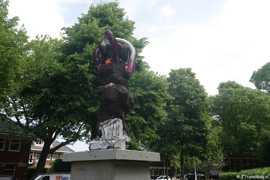 Kunstwerk van Marieke Bolhuis (nr. 37) tijdens ARTZUID 2025 in Amsterdam