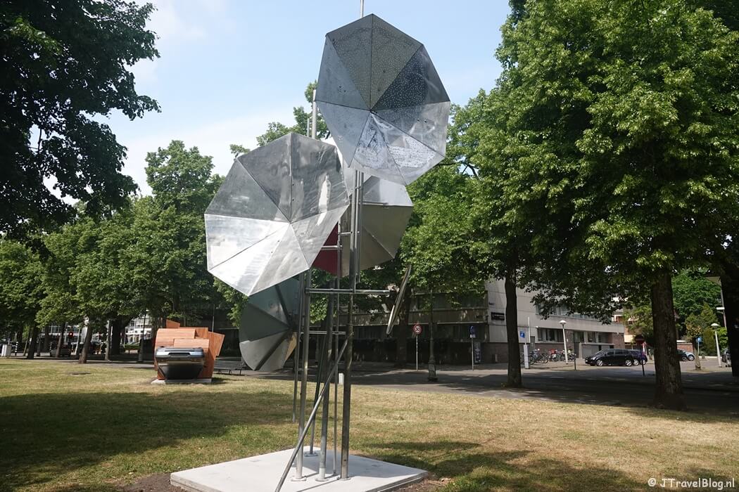 Kunstwerk van Ricardo van Eyk (nr. 27) tijdens ARTZUID 2025 in Amsterdam