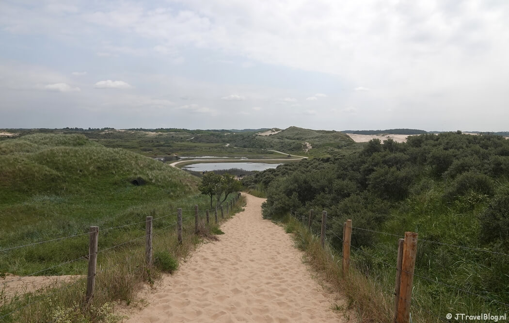 Strandopgang in Nationaal Park Zuid-Kennemerland tijdens mijn NS-wandeling Kennemerduinen