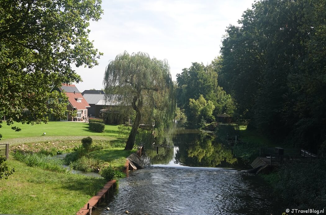 De Roode Haan tijdens etappe 11 van het Pad van de Vrijheid van Veenendaal De Klomp naar Veenendaal Prattenburg