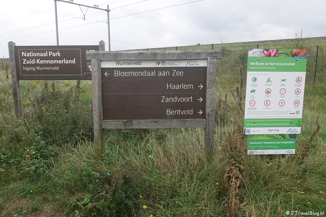 Ingang Wurmenveld tijdens de gele route vanaf ingang Wurmenveld Nationaal Park Zuid-Kennemerland