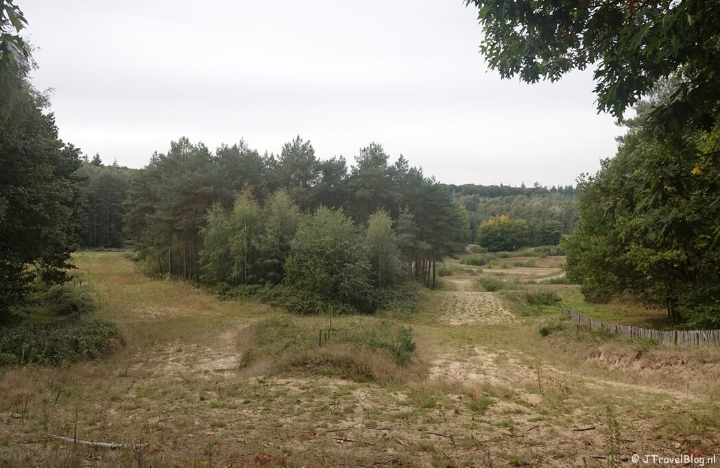 Landgoed Kwintelooyen tijdens etappe 12 van het Pad van de Vrijheid van Veenendaal Prattenburg naar Rhenen