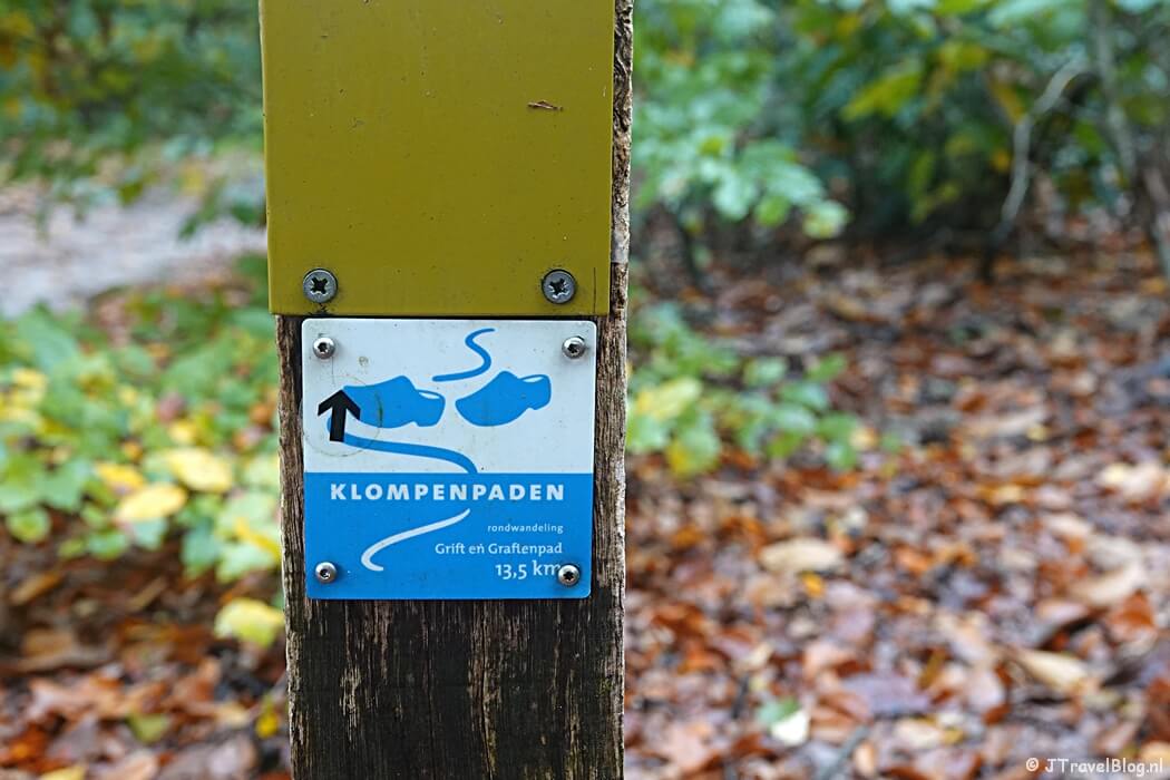 Klompenpad Grift en Graftenpad tijdens etappe 13 van het Pad van de Vrijheid van Rhenen naar Wageningen