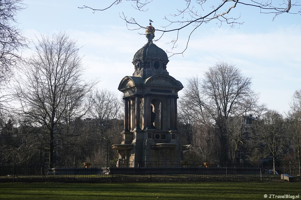 De tempel van Samuel Sarphati in Amsterdam tijdens de Podwalk Het Verhaal van Nederland – Amsterdam : Weldoeners en weelde in de Pijp