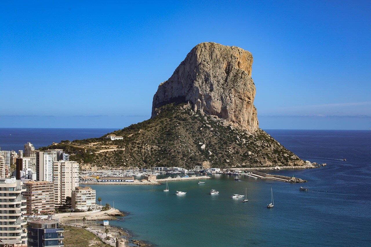 Costa Blanca, een bestemming voor een zonvakantie in juni