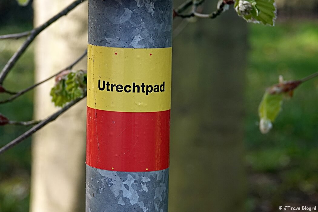 Markeringsteken van het Utrechtpad tijdens etappe 2 van het Utrechtpad van Odijk naar Cothen
