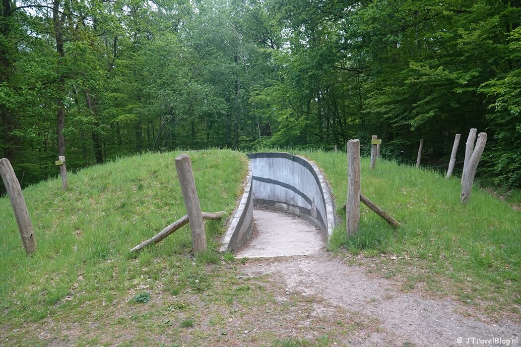 Grafheuvel tijdens etappe 4 van het Utrechtpad van Leersum naar Amerongen