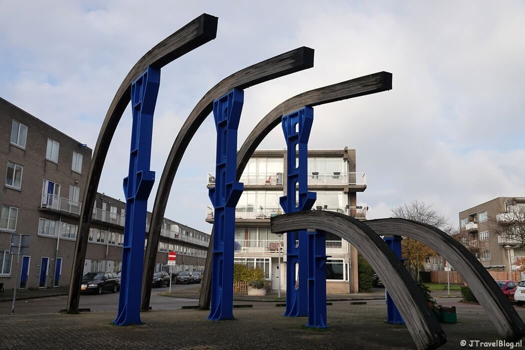 ADM-monument tijdens mijn wandeling in havenstad Amsterdam