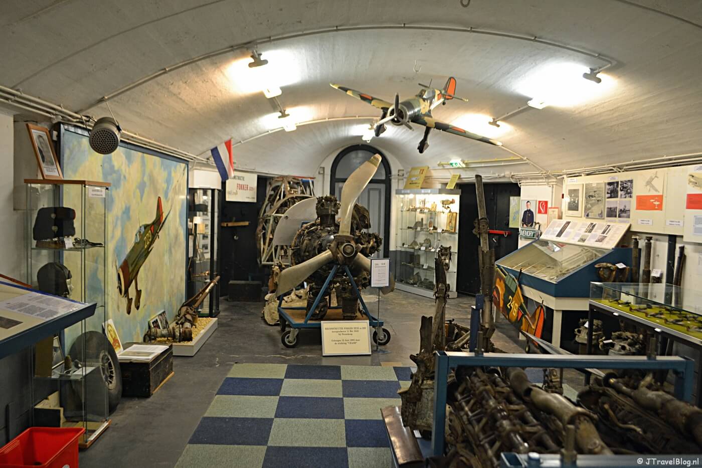 De Henk Rebel Hal in het CRASH Luchtoorlog- & Verzetsmuseum ’40-’45 in Aalsmeerderbrug