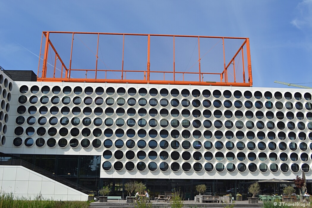 De Boelelaan tijdens mijn wandeling langs het groene deel van de Amsterdamse Zuidas