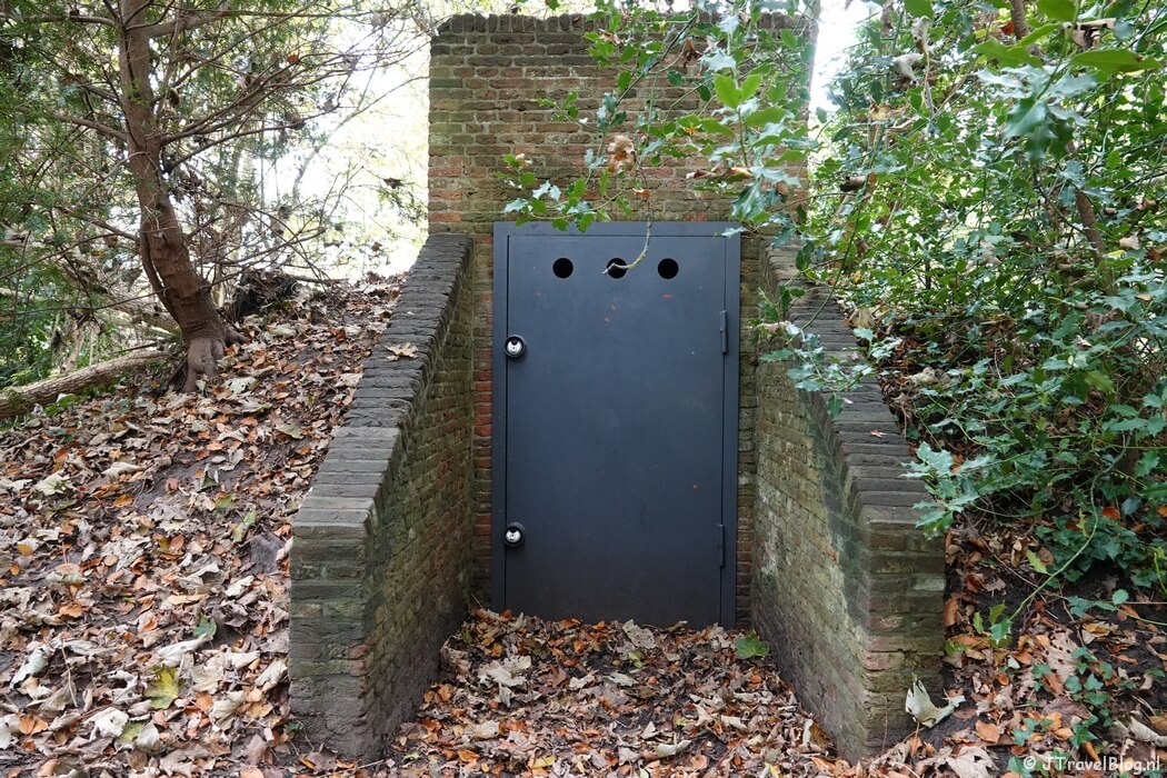 De ijskelder tijdens mijn wandeling van de Buitenplaatsroute rond Velsen