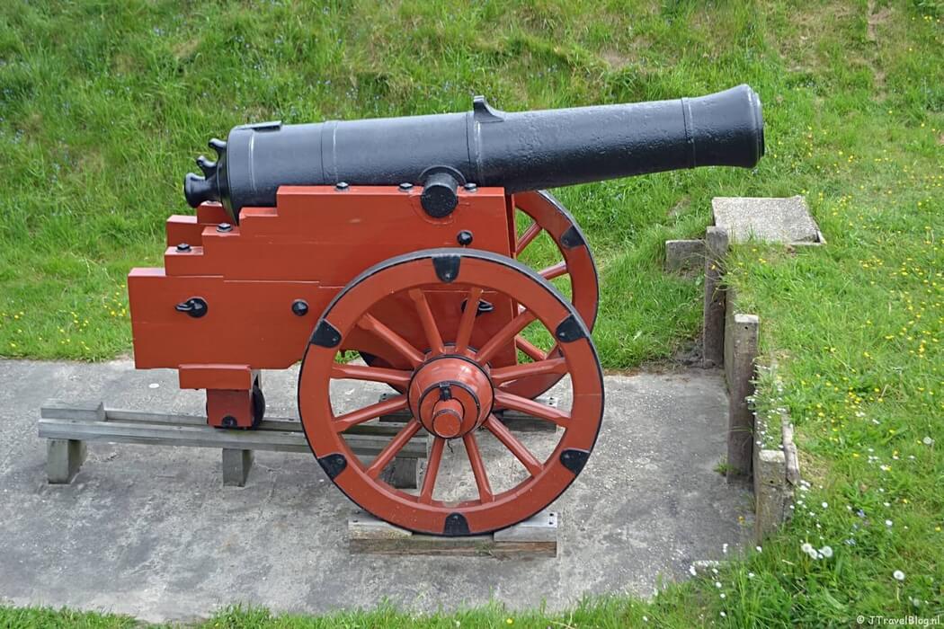 Kanon in het Nederlands Vestingmuseum in Naarden