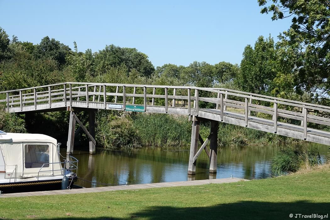 Het hoogholtje over de Hoornse Vaart op Landgoed Borg Verhildersum in Leens