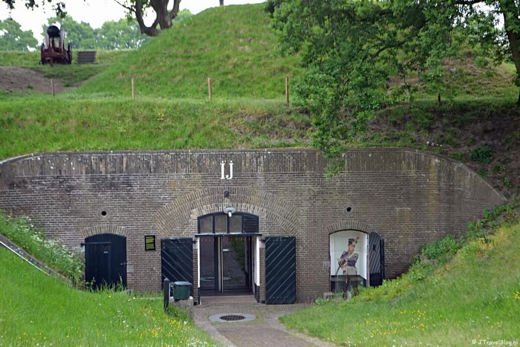 Kazemat IJ in het Nederlands Vestingmuseum in Naarden