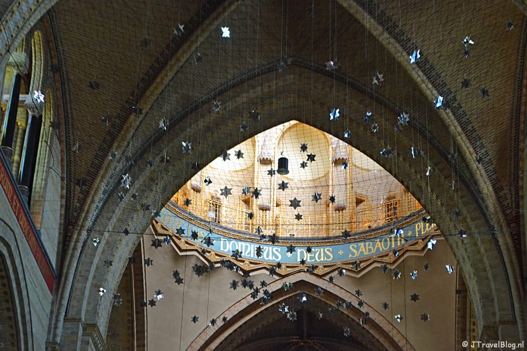 De KoepelKathedraal tijdens de Vrijheidswandeling in Haarlem