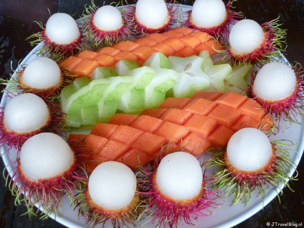 Fruit bij de lunch