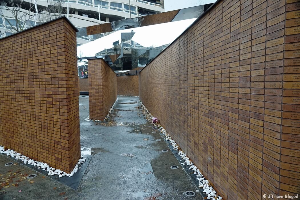 Nationaal Holocaust Namenmonument in Amsterdam