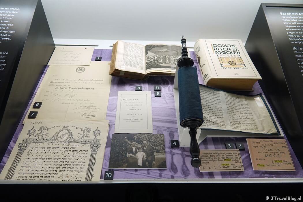 De Vrouwengalerij in Museum Sjoel Elburg