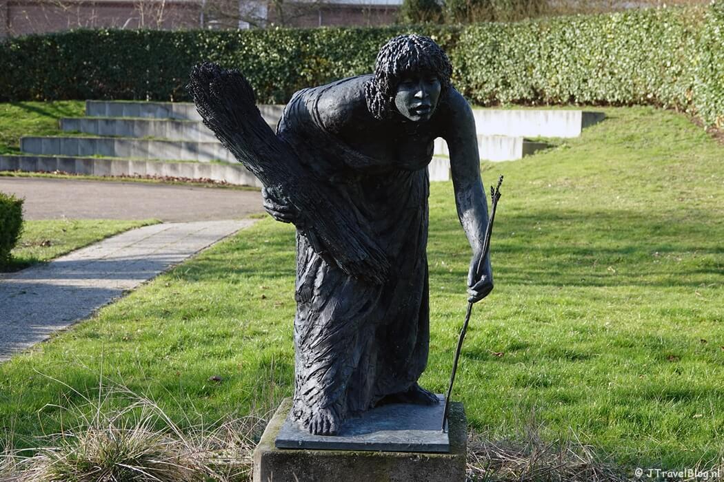 Ruth in Bijbelse Tuin Hoofddorp