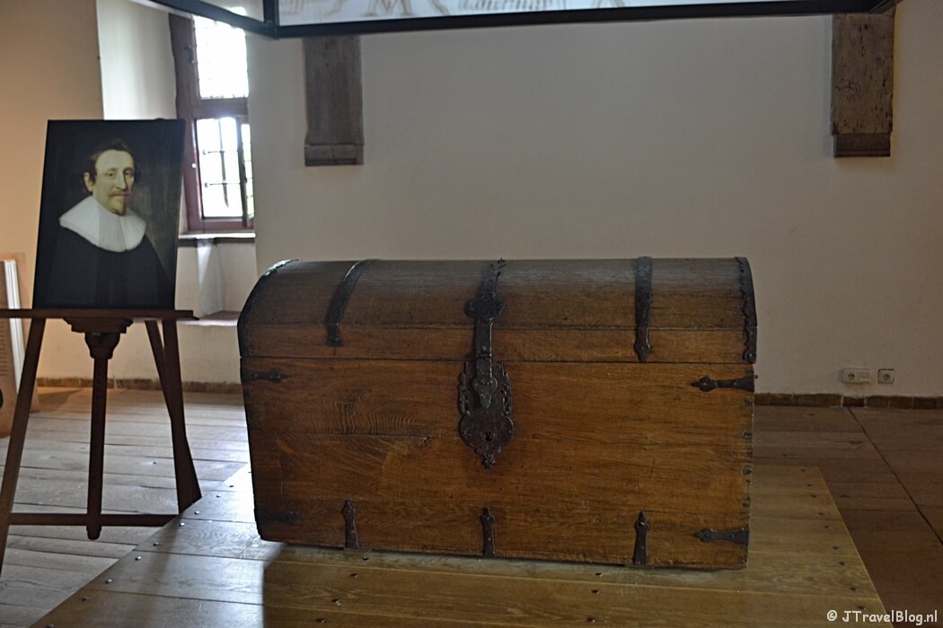 De Hugo De Grootkamer van Slot Loevestein tijdens deel 3 van de Instameet Waterliniepad