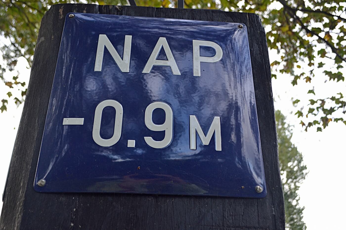 Verhalenpaal nr. 2 - DUIK / Dr. Nanningabad