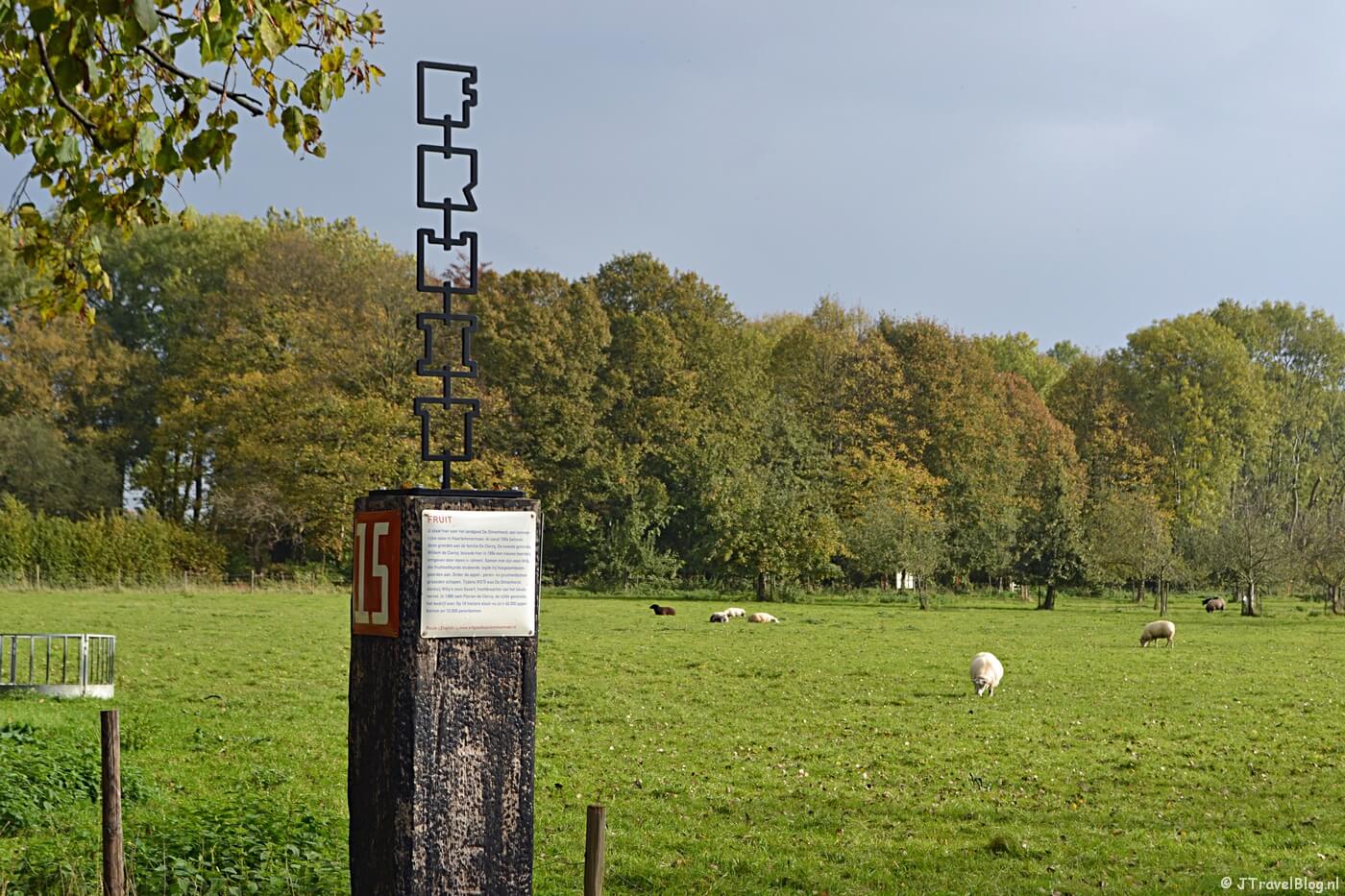 Verhalenpaal nr. 15 - FRUIT / Olmenhorst