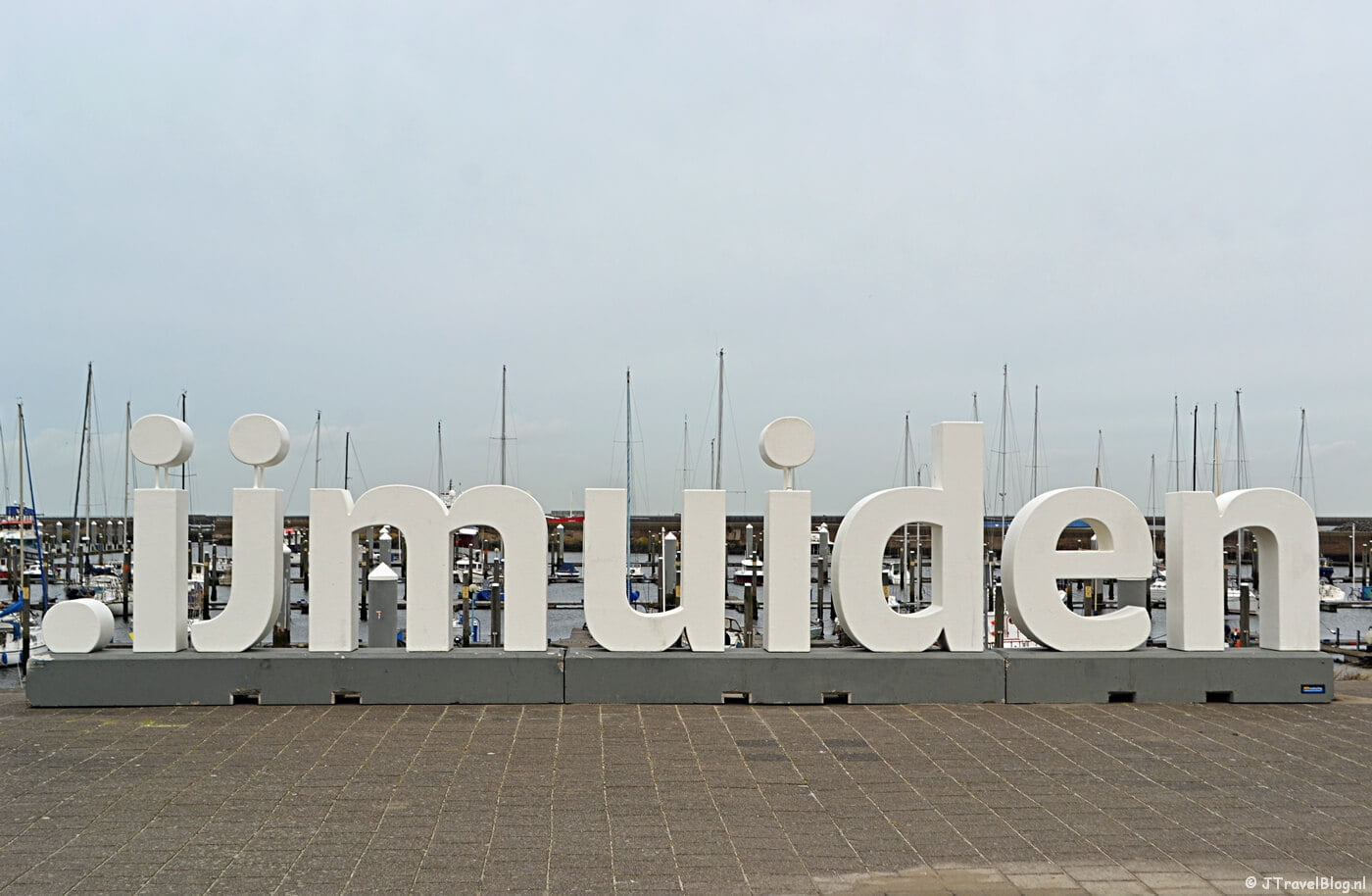 Wandelen in de duinen van IJmuiden: IJmuiden