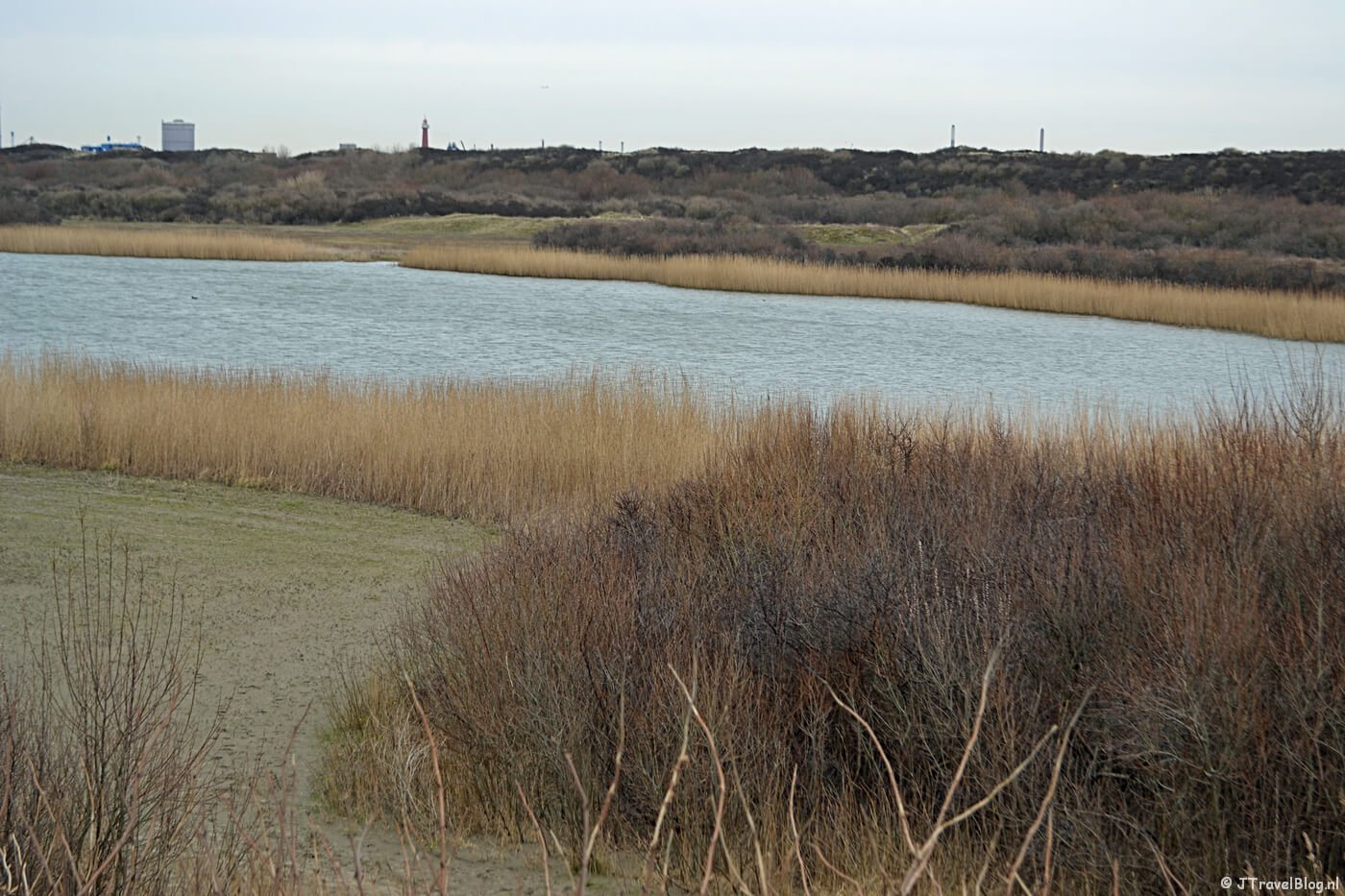 Wandelen in de duinen van IJmuiden: het Kennemermeer